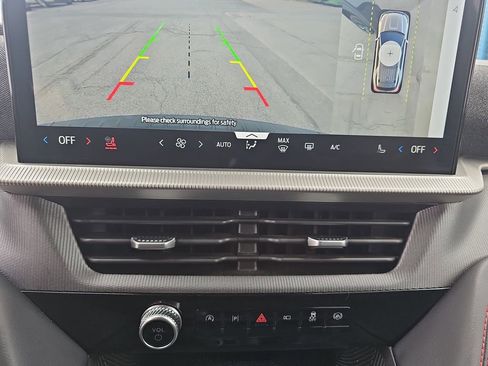 Used 2025 Ford Explorer ST-Line w/ ST-Line Street Pack image 24