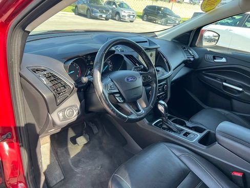 Used 2018 Ford Escape SEL FWD image 17
