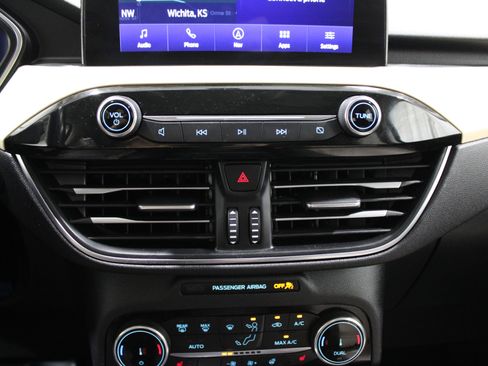 Used 2022 Ford Escape Titanium w/ Titanium Elite Package image 21