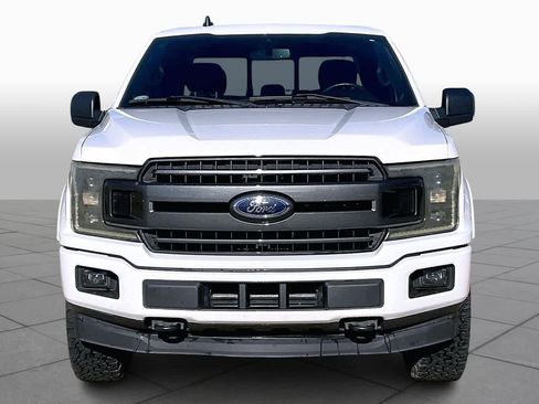 Used 2019 Ford F150 XLT w/ Equipment Group 302A Luxury image 4