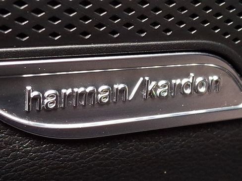 Used 2025 Kia Sportage SX image 30