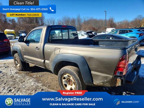 Used 2012 Toyota Tacoma 4x4 Regular Cab image 3