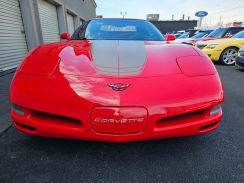 Used 1999 Chevrolet Corvette Convertible w/ Memory Pkg image 2