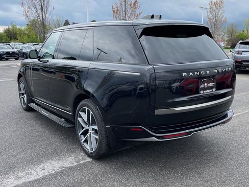 Used 2024 Land Rover Range Rover Long Wheelbase SE AWD/4WD image 5