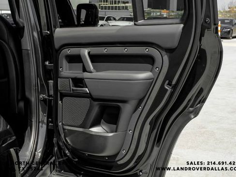 New 2026 Land Rover Defender 130 X-Dynamic SE AWD/4WD image 52