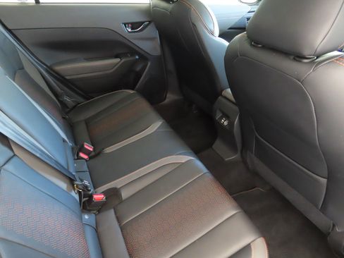 Used 2025 Subaru Crosstrek 2.5i Limited w/ Crosstrek Mirror Package image 26