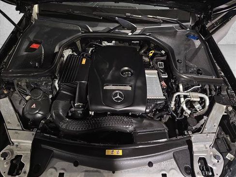 Used 2018 Mercedes-Benz E 300 4MATIC image 30