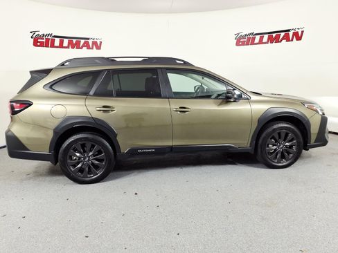 Certified 2025 Subaru Outback Onyx Edition AWD/4WD image 5