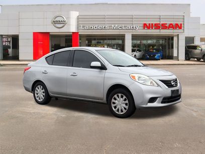 Used 2014 Nissan Versa SV