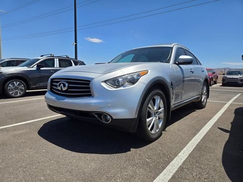 Used 2013 INFINITI FX37 2WD w/ Premium Pkg image 2