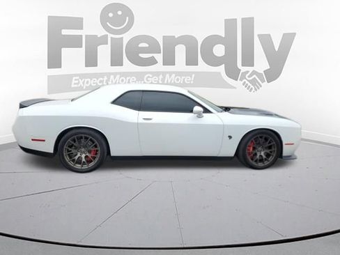 Used 2015 Dodge Challenger SRT Hellcat RWD image 6
