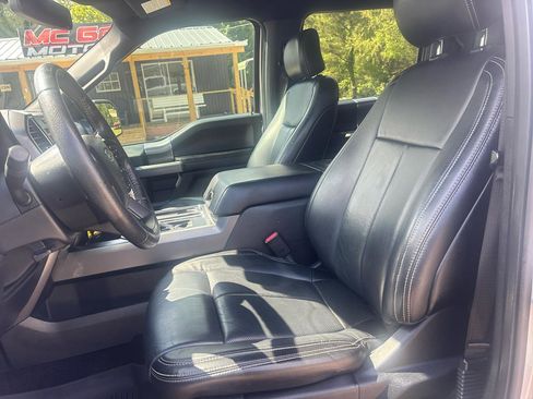 Used 2016 Ford F150 XLT w/ Equipment Group 302A Luxury RWD image 13