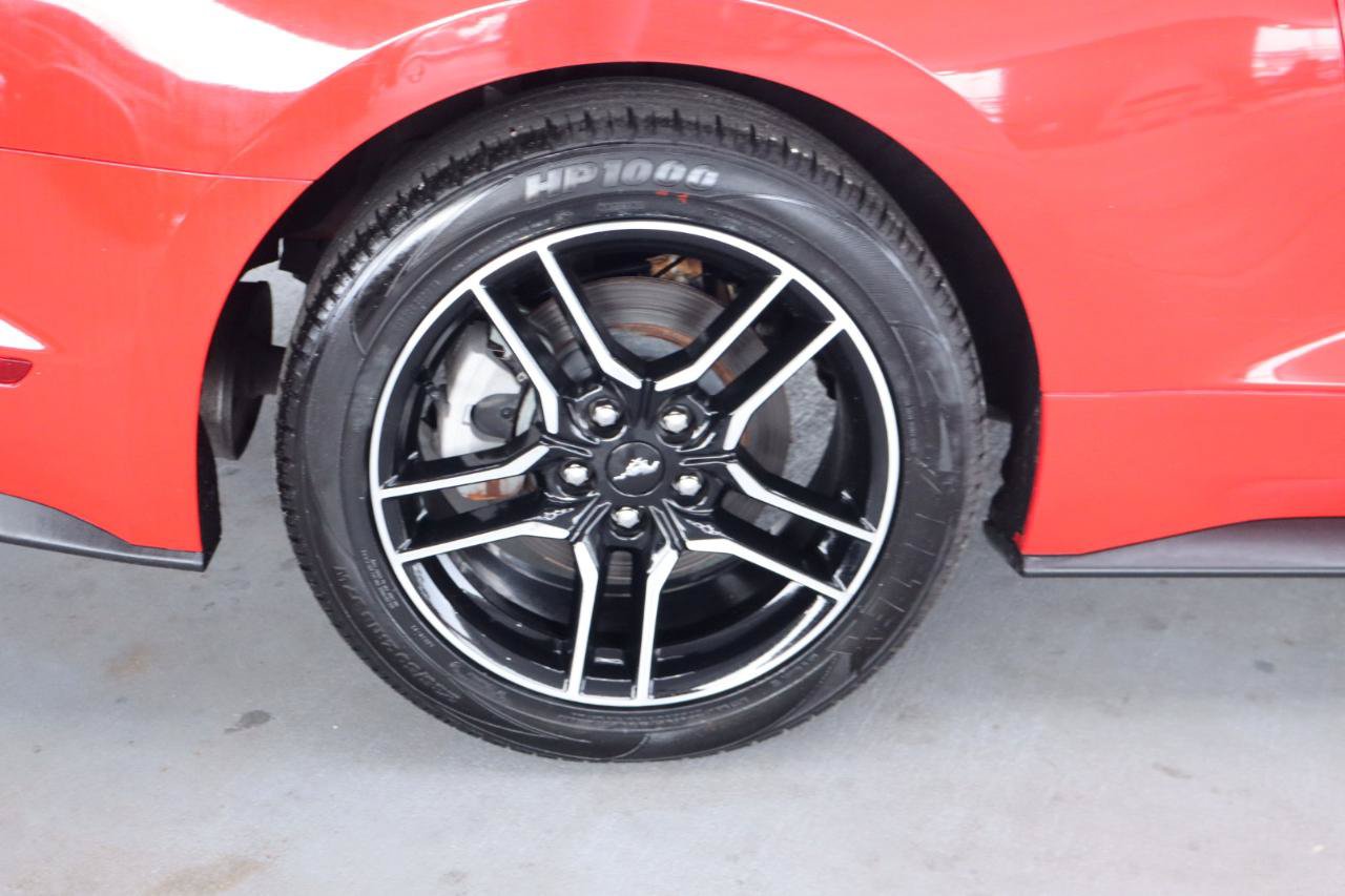 Used 2021 Ford Mustang Premium RWD image 5