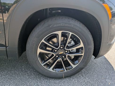 New 2026 Chevrolet TrailBlazer LT FWD image 11