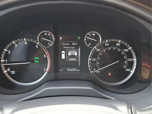 Used 2020 Lexus GX 460 Premium w/ Premium Package AWD/4WD image 28