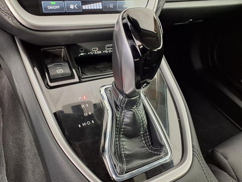 Certified 2025 Subaru Outback Limited image 22