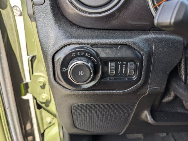 Used 2021 Jeep Wrangler Unlimited Sport AWD/4WD image 31