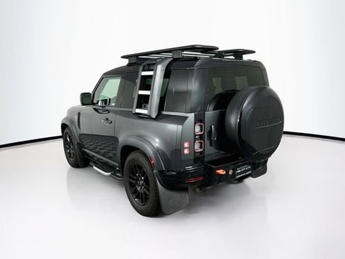 Used 2023 Land Rover Defender 90 X AWD/4WD image 7