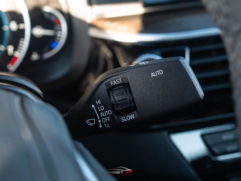 Used 2019 BMW 540i image 24