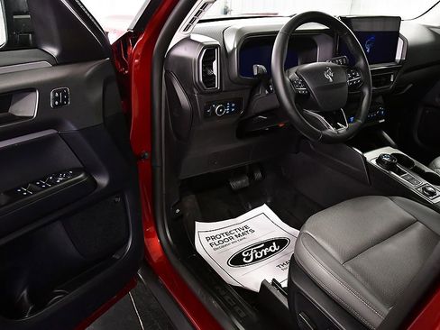 Used 2025 Ford Bronco Sport Badlands w/ Badlands Tech Package AWD/4WD image 15