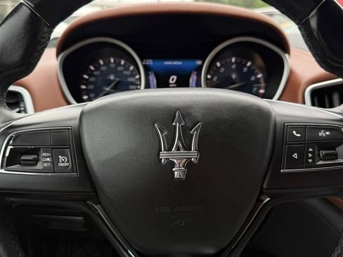 Used 2017 Maserati Ghibli S Q4 AWD/4WD image 45