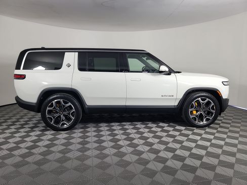 Used 2023 Rivian R1S Launch Edition Quad AWD/4WD image 6