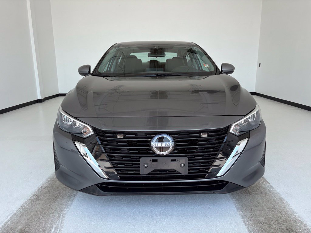 Used 2024 Nissan Sentra SV FWD image 13