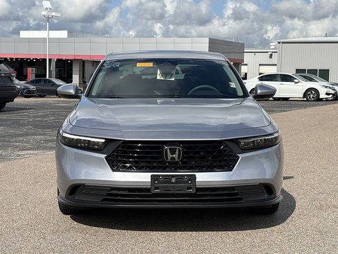 Used 2024 Honda Accord LX image 2