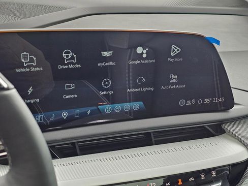 New 2026 Cadillac Optiq Luxury 1 RWD image 32
