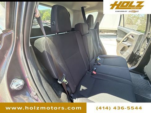 Used 2015 Toyota RAV4 XLE AWD/4WD image 24