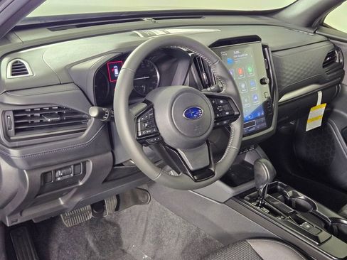 New 2026 Subaru Forester Premium AWD/4WD image 9