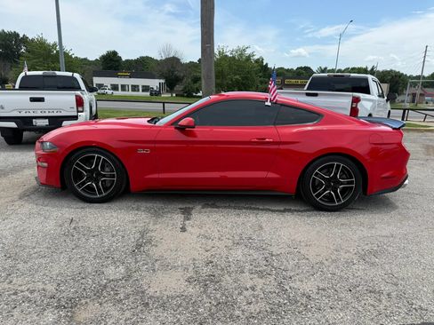 Used 2018 Ford Mustang GT Premium w/ Equipment Group 401A RWD image 7