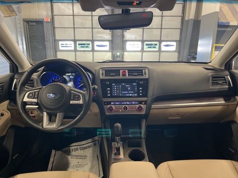 Used 2017 Subaru Outback 2.5i Limited image 29