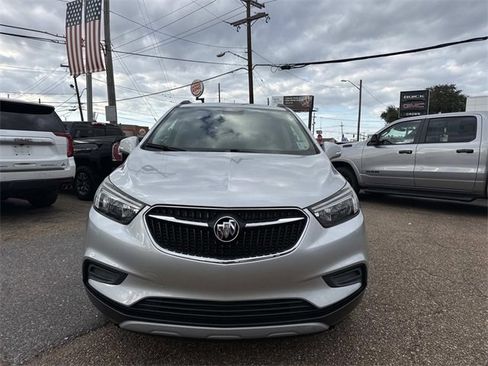 Used 2018 Buick Encore Preferred image 2