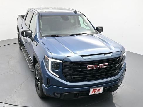 New 2026 GMC Sierra 1500 Elevation w/ Elevation Premium Package image 4