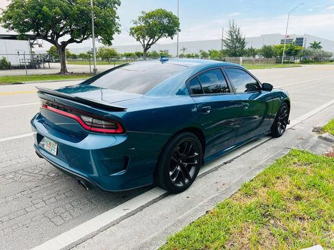 Used 2021 Dodge Charger R/T w/ Blacktop Package RWD image 6