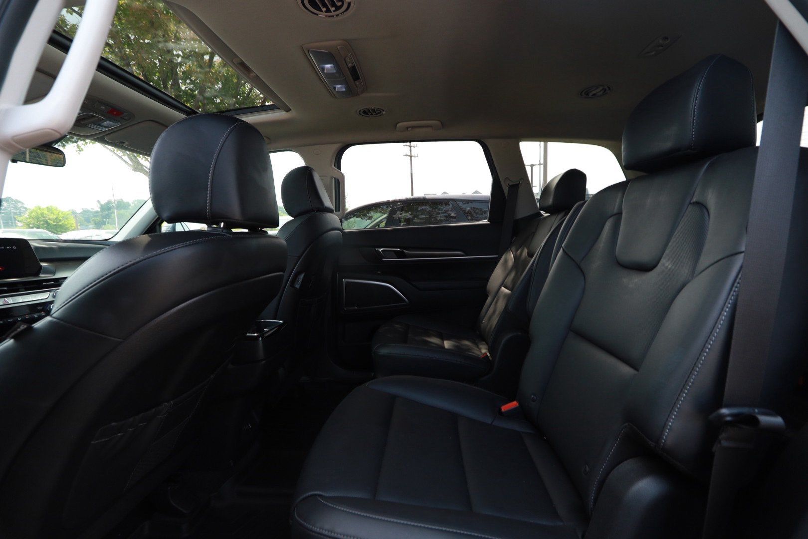 Used 2024 Kia Telluride S w/ S Sunroof Package AWD/4WD image 26