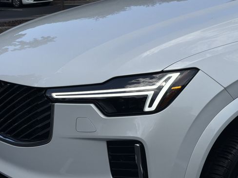 Certified 2026 Volvo XC90 B5 Plus w/ Protection Package Premier AWD/4WD image 6