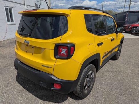Used 2017 Jeep Renegade Sport w/ Power & Air Group AWD/4WD image 7
