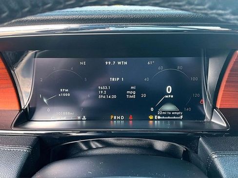 Used 2021 Lincoln Navigator L Reserve image 13