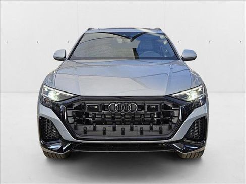 New 2025 Audi Q8 Premium w/ Black Optic Package image 5