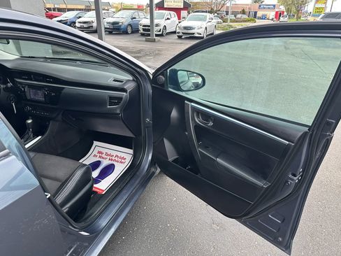 Used 2016 Toyota Corolla S FWD image 27