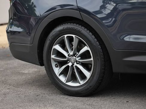 Used 2019 Hyundai Santa Fe XL SE w/ SE Premium Package 02 FWD image 6