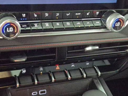 New 2026 Chevrolet Colorado Z71 w/ Z71 Convenience Package 2 image 24