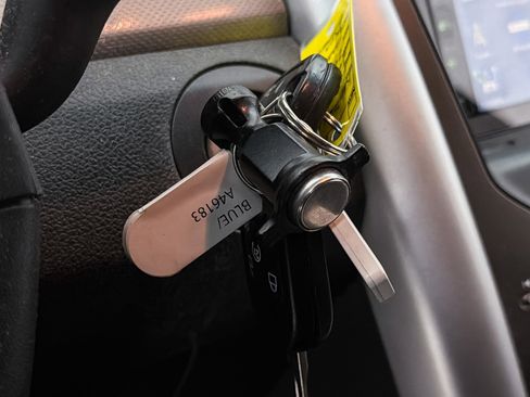 Used 2012 Ford Edge SEL image 18