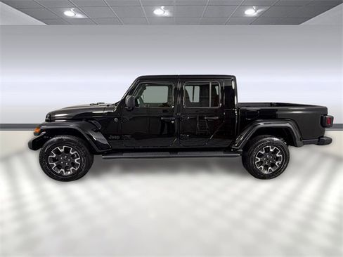 New 2025 Jeep Gladiator Sport w/ Premium Package image 2