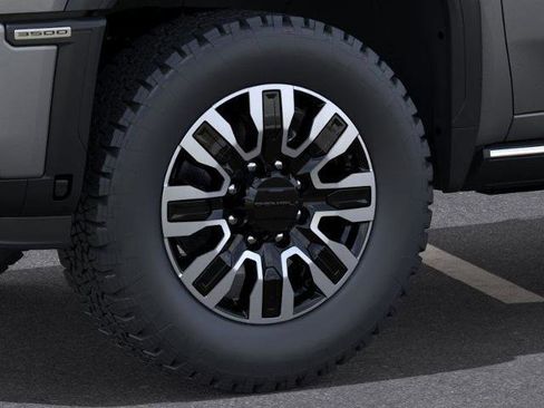 New 2026 GMC Sierra 3500 Denali Ultimate image 9