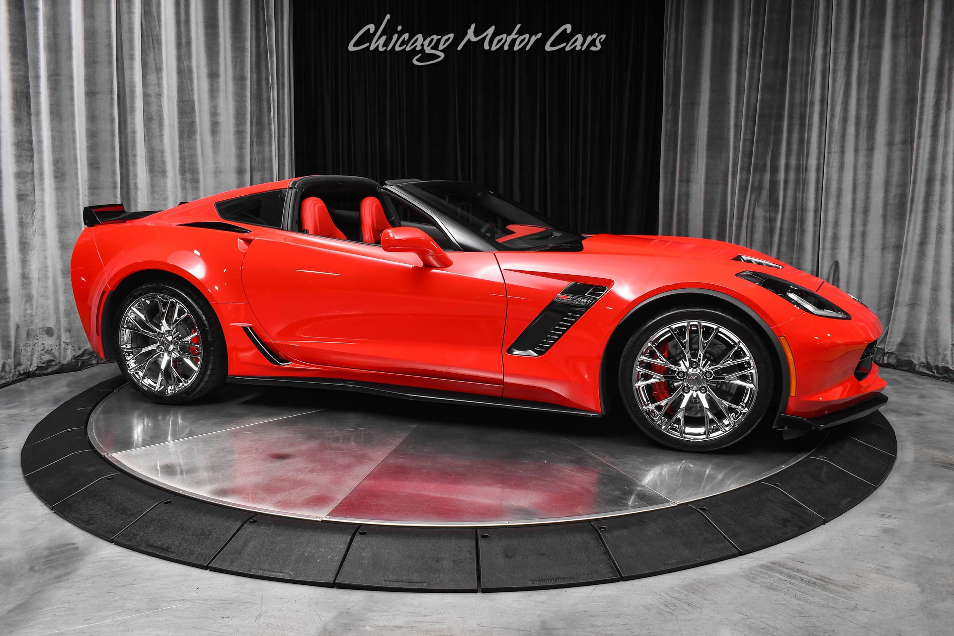 Used 2016 Chevrolet Corvette Z06 w/ 2LZ Preferred Equipment Group RWD image 6