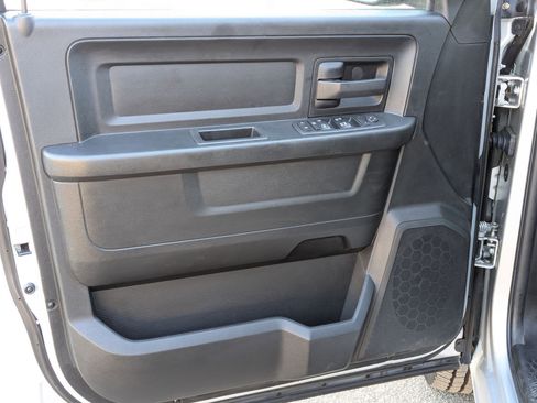 Used 2018 RAM 1500 Tradesman w/ Popular Equipment Group image 10