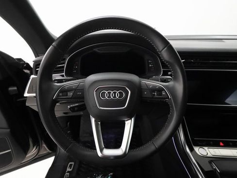 Used 2019 Audi Q8 Prestige image 13